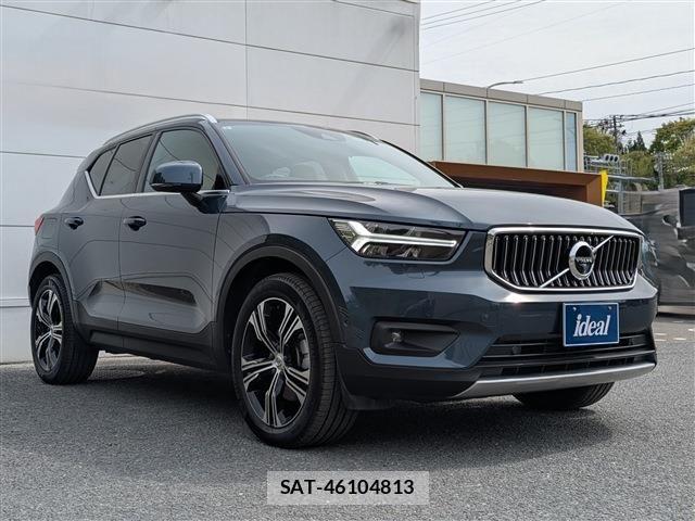 Volvo XC40 2021-07 6817883-2