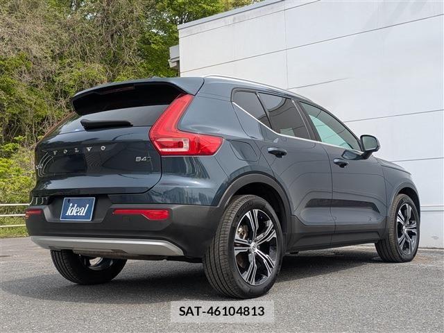 Volvo XC40 2021-07 6817883-4