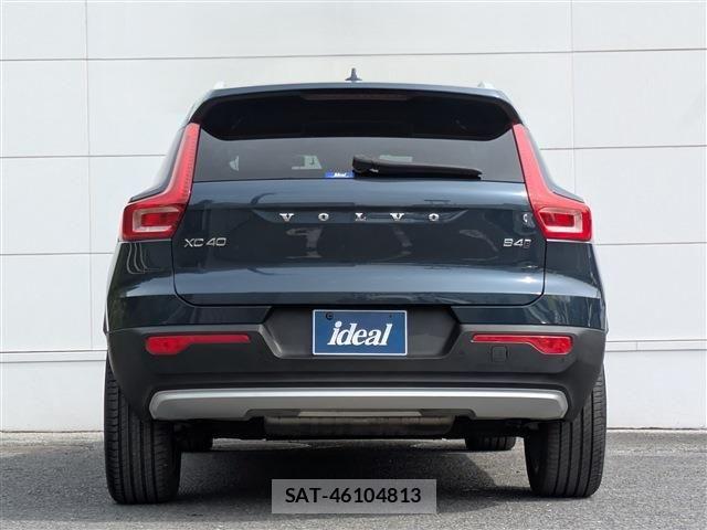 Volvo XC40 2021-07 6817883-5