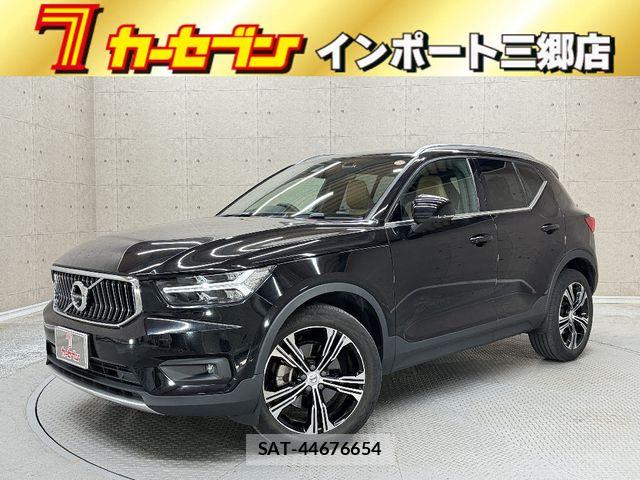Volvo XC40 2021-08 6817881-0