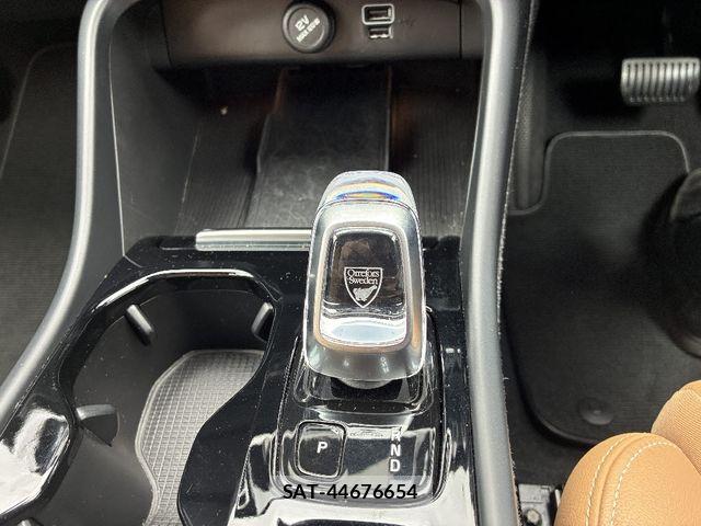 Volvo XC40 2021-08 6817881-13
