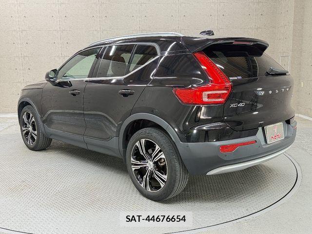 Volvo XC40 2021-08 6817881-21