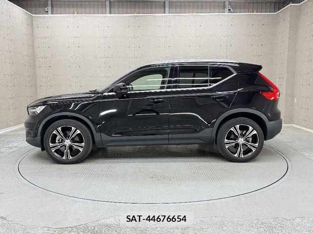 Volvo XC40 2021-08 6817881-22