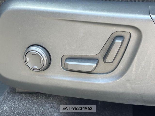 Volvo XC40 2024-10 6915062-10