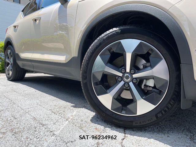 Volvo XC40 2024-10 6915062-15
