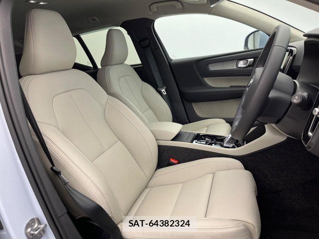 Volvo XC40 2024-06 6915059-12