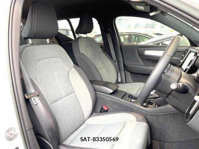 Volvo XC40 2022-09 6915066-11