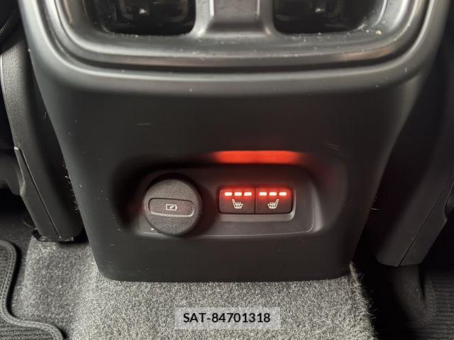 Volvo XC40 2021-06 6915073-25