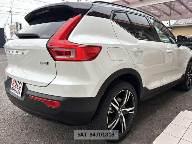 Volvo XC40 2021-06 6915073-5