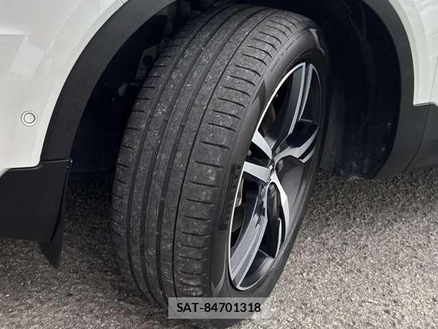 Volvo XC40 2021-06 6915073-7
