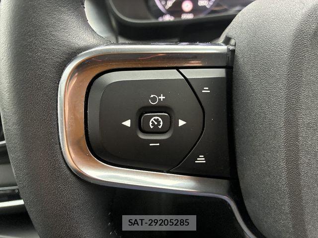 Volvo XC40 2021-05 7021852-15
