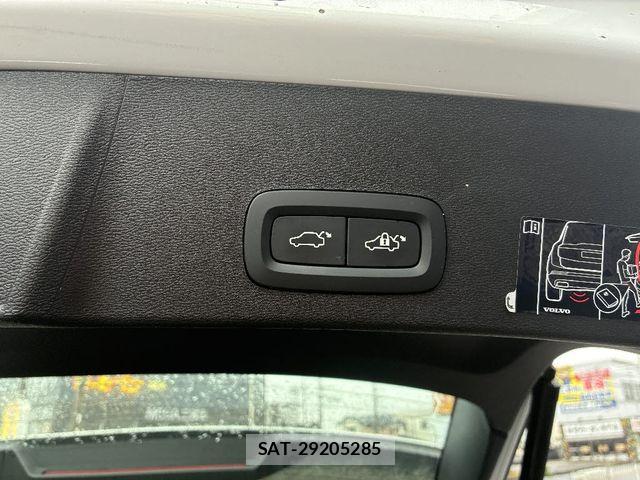 Volvo XC40 2021-05 7021852-18