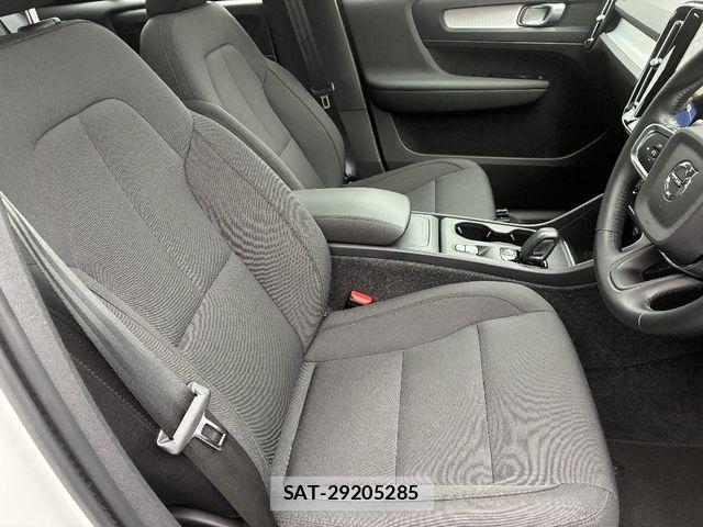 Volvo XC40 2021-05 7021852-3