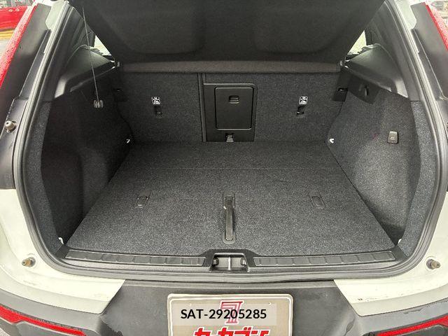 Volvo XC40 2021-05 7021852-5