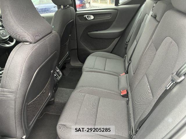 Volvo XC40 2021-05 7021852-7