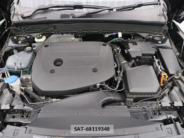 Volvo XC40 2023-09 7061268-14