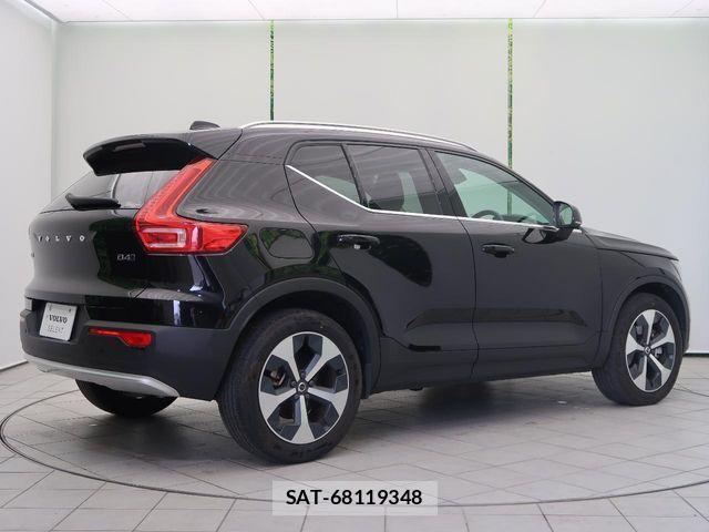 Volvo XC40 2023-09 7061268-19