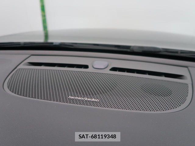 Volvo XC40 2023-09 7061268-4