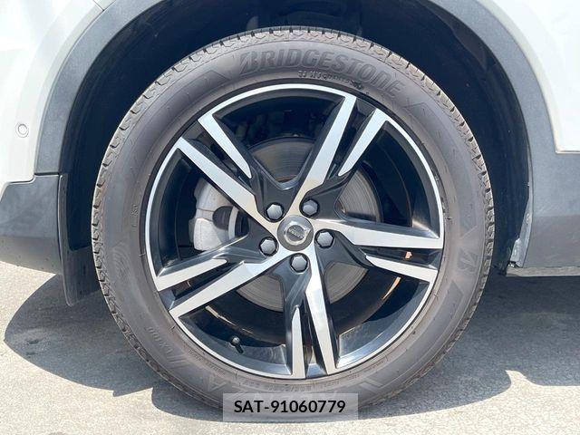 Volvo XC40 2021-04 7061274-15