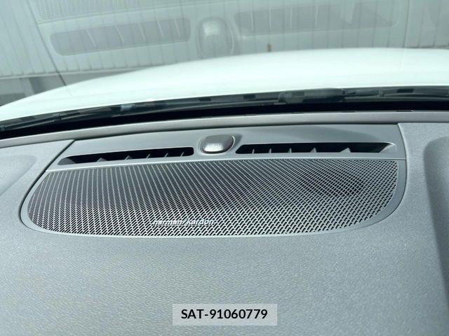 Volvo XC40 2021-04 7061274-4