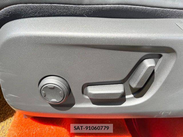 Volvo XC40 2021-04 7061274-8