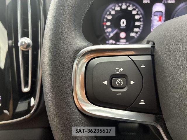 Volvo XC40 2022-01 7061271-16