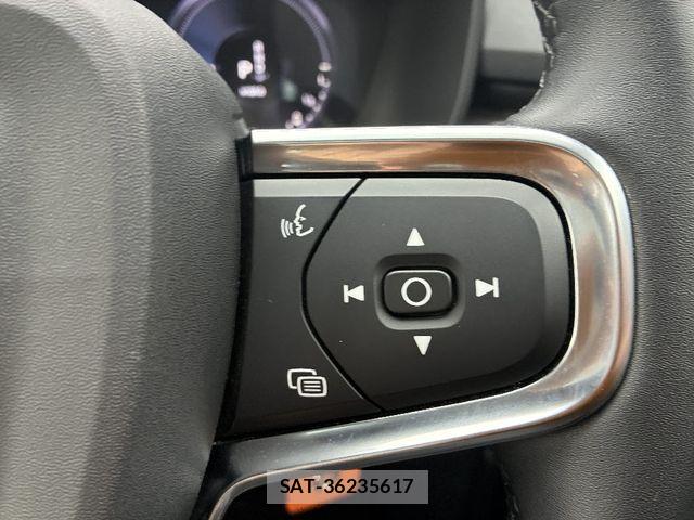 Volvo XC40 2022-01 7061271-17