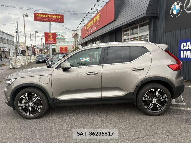 Volvo XC40 2022-01 7061271-25