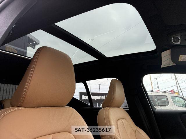 Volvo XC40 2022-01 7061271-3