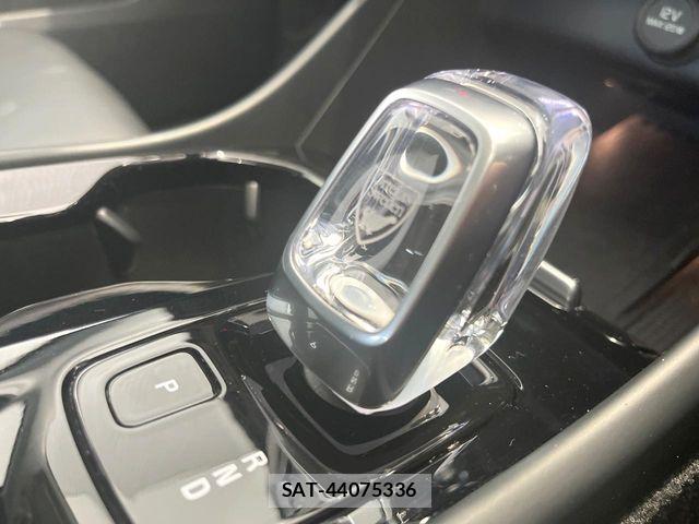 Volvo XC40 2021-05 7061275-13