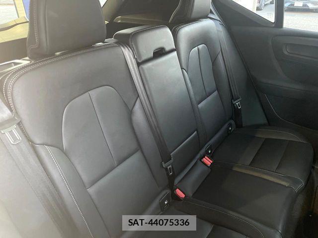 Volvo XC40 2021-05 7061275-15