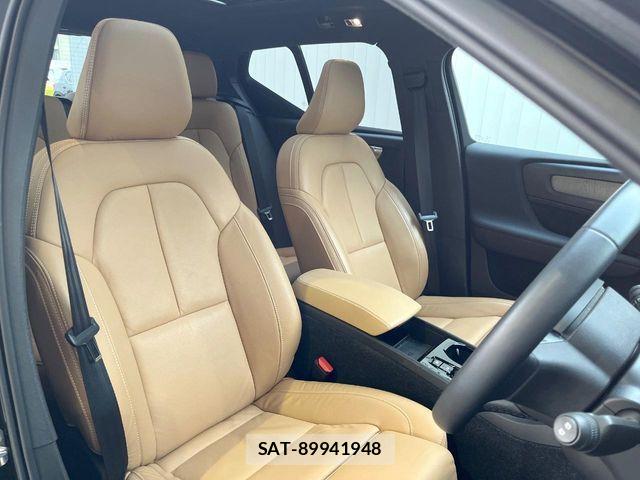 Volvo XC40 2022-05 7226808-14