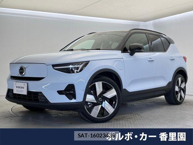 Volvo XC40 2023-07 7226806-0