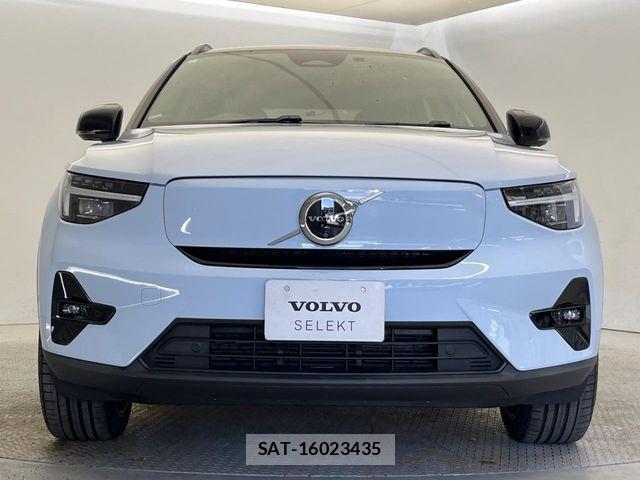 Volvo XC40 2023-07 7226806-15