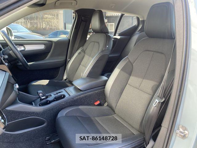 Volvo XC40 2019-05 7226800-12