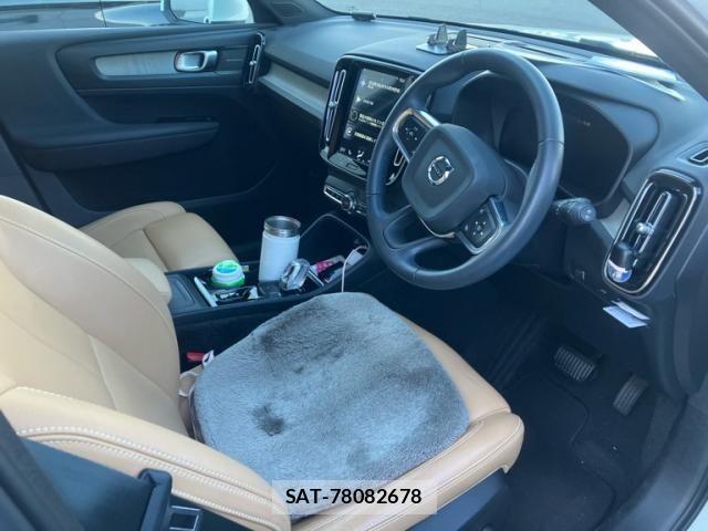 Volvo XC40 2021-08 7226799-9