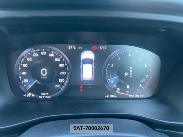 Volvo XC40 2021-08 7226799-14