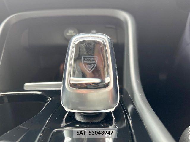 Volvo XC40 2023-09 7226809-9