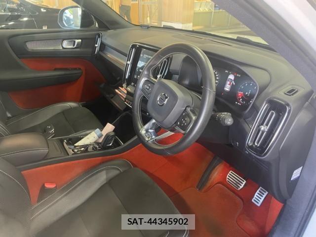 Volvo XC40 2020-05 7226798-15
