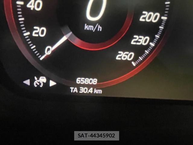 Volvo XC40 2020-05 7226798-20