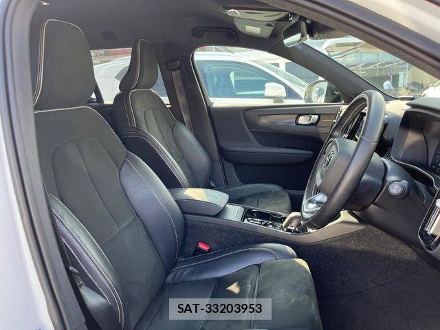 Volvo XC40 2021-09 7226804-10