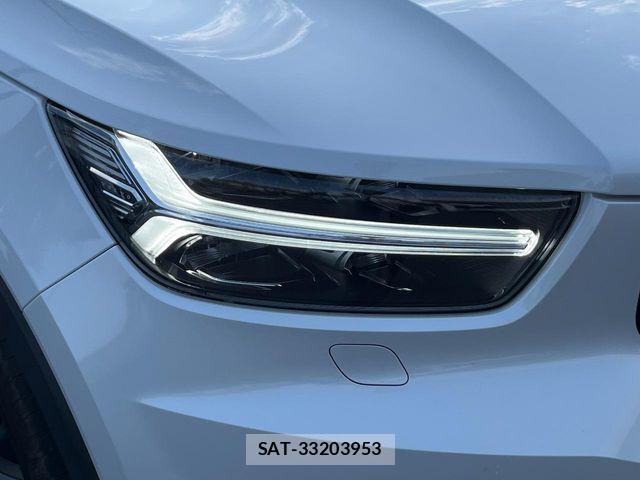 Volvo XC40 2021-09 7226804-13