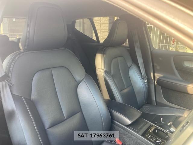Volvo XC40 2018-09 7226797-14