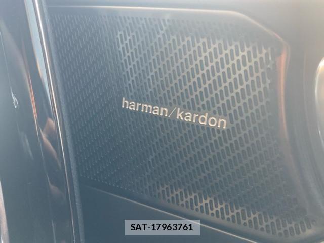Volvo XC40 2018-09 7226797-25