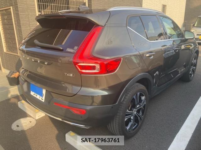 Volvo XC40 2018-09 7226797-4