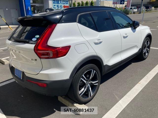 Volvo XC40 2021-03 7226802-3