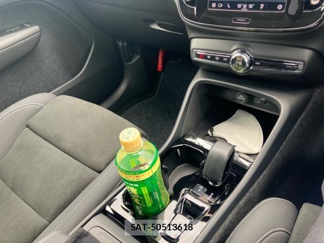 Volvo XC40 2024-12 7226812-26