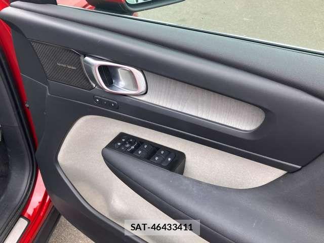 Volvo XC40 2021-07 7226803-9