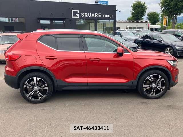 Volvo XC40 2021-07 7226803-6
