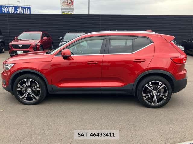 Volvo XC40 2021-07 7226803-7
